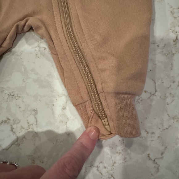 Nike Essentials Baby Hooded Coverall - Picture 8 of 11